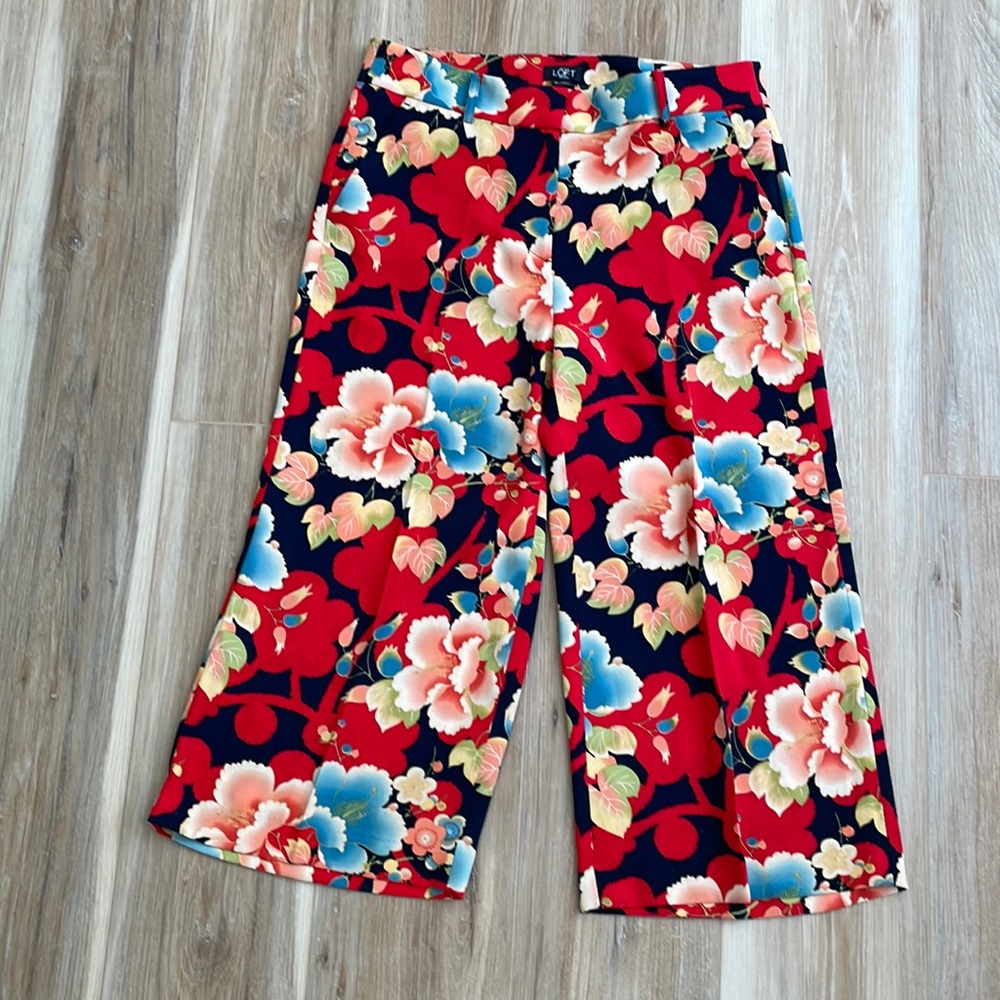 Anne Taylor Loft wide-leg capri